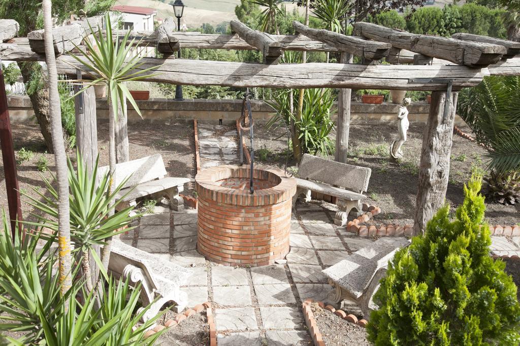 Bed and Breakfast La Dimora Di Samu Enna Exterior foto