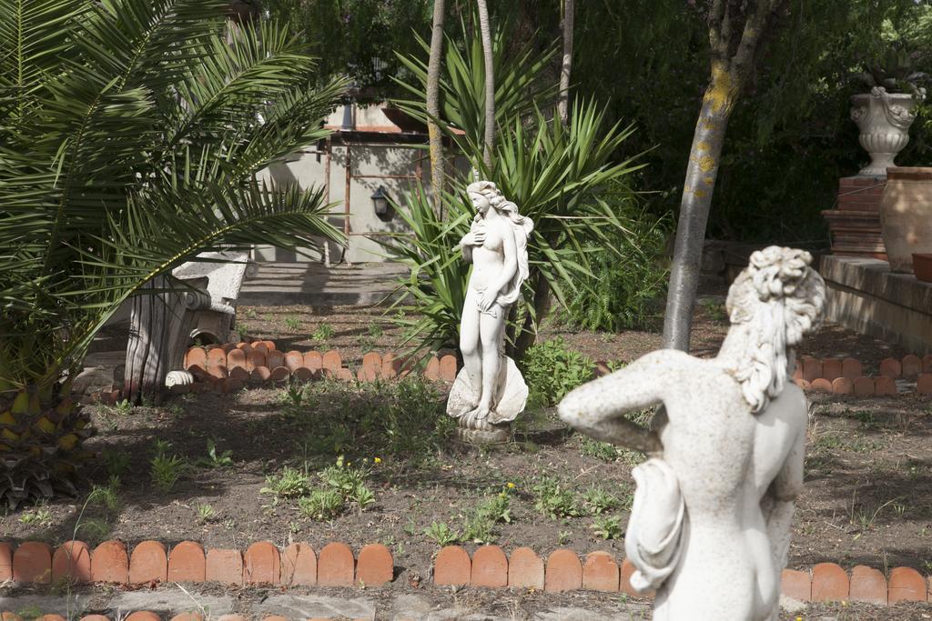 Bed and Breakfast La Dimora Di Samu Enna Exterior foto