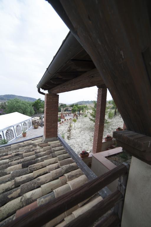 Bed and Breakfast La Dimora Di Samu Enna Exterior foto